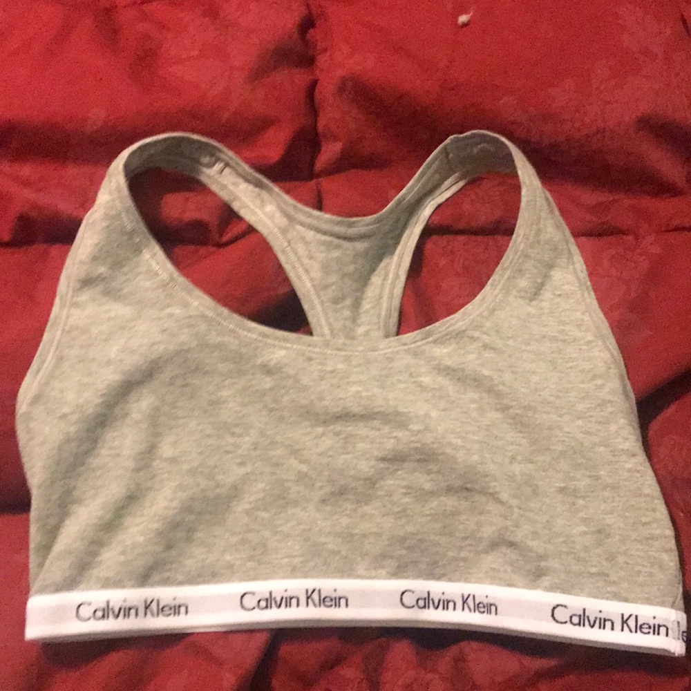 BRAND NEW NEVER WORN Calvin Klein Sport Bra